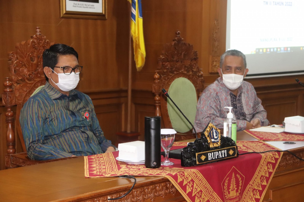 KPK RI Gelar Monev Tindak Lanjut Rekomendasi Pencegahan Korupsi  Sekda Apresiasi Langkah Proaktif KPK Kawal Pencegahan Korupsi di Badung